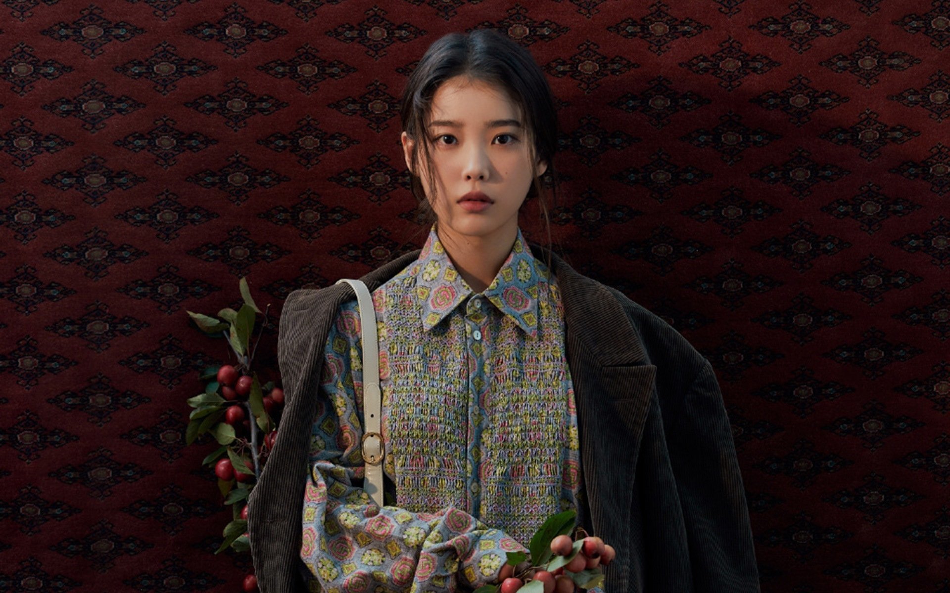 Jiu You-“强强对话！联盟顶尖豪强交锋，悬念重重促发火花”