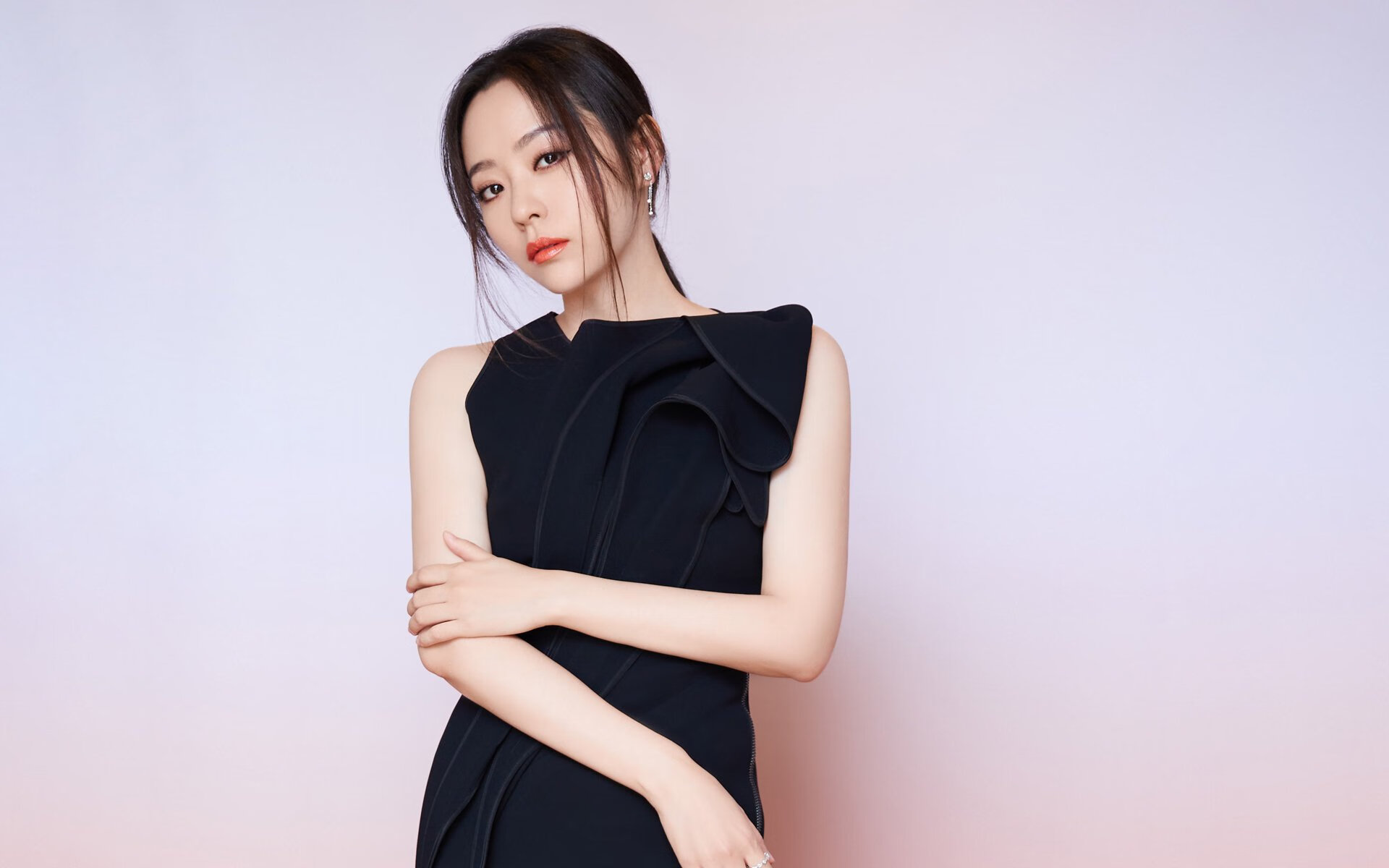 【现场互动】观众投票支持最精彩的击球瞬间，比赛现场投票