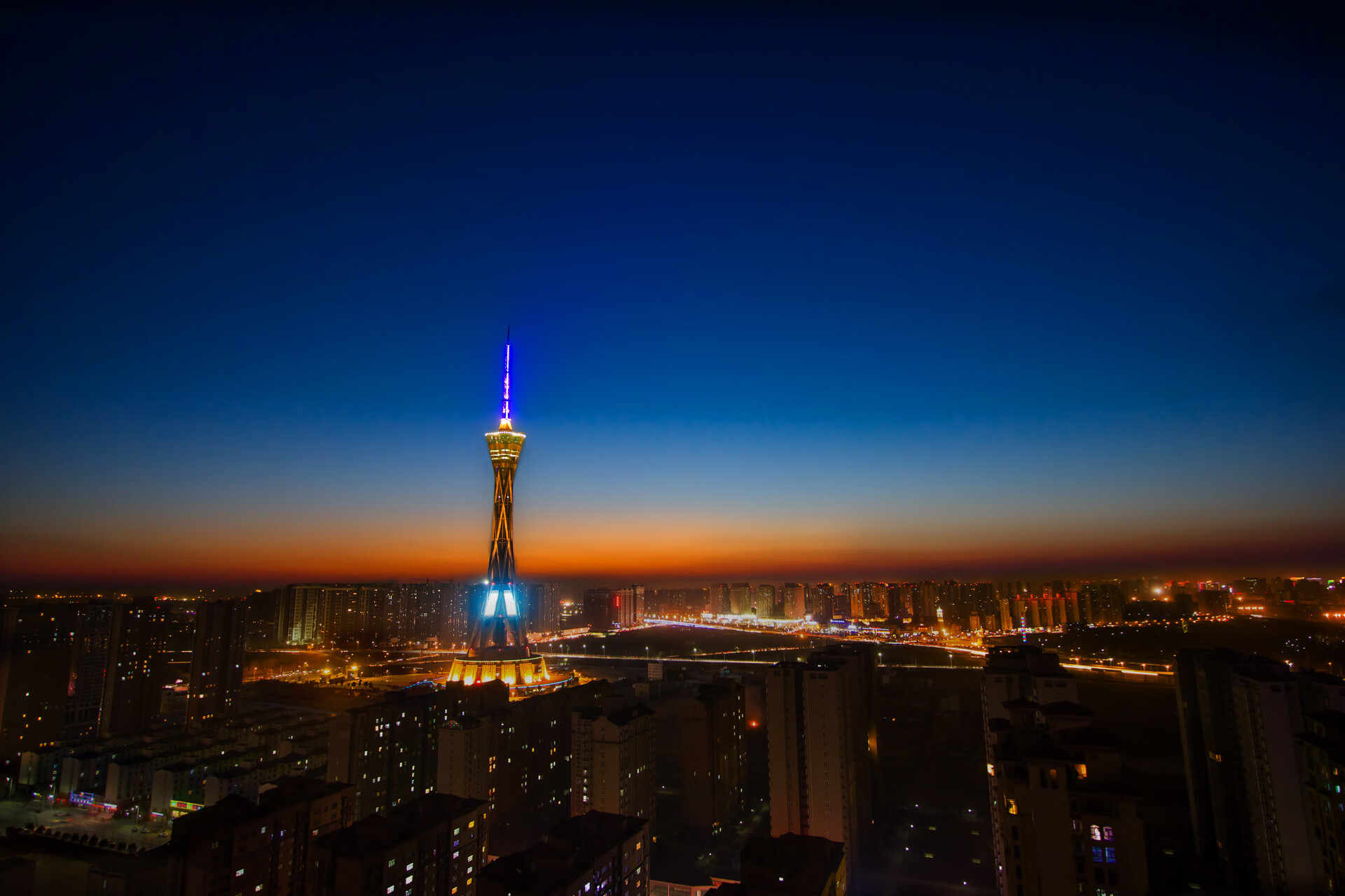 新人崛起：本赛季最令人惊喜的年轻球员，新人崛起_本赛季最令人惊喜的年轻球员有哪些