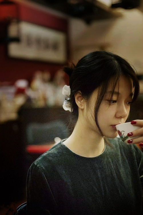 黄蜂新秀助攻能力增强队伍协作更顺畅,黄蜂一队